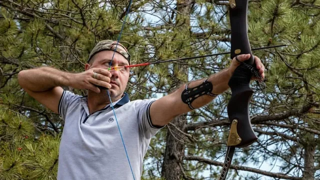 В Железноводске горожан научат стрелять из лука