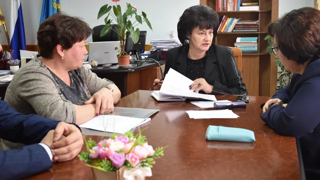 Жители Андроповского района побывали на приёме у представителя губернатора