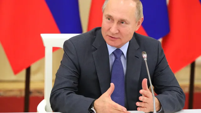 Владимир Путин: Сфера межнациональных отношений требует внимания и работы