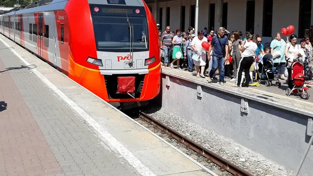 На праздники в регион КМВ курортников и туристов привезут дополнительные поезда