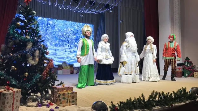 Ансамбль «Ставрополье» дарит юным землякам новогоднюю онлайн-программу