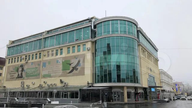 Здание «Галереи» в Ставрополе продают за 300 млн рублей
