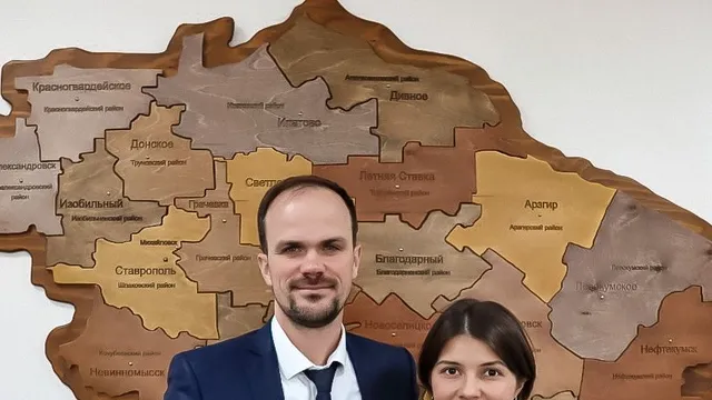 В Ставрополе паратриатлонистке Анне Бычковой вручили удостоверение мастера спорта