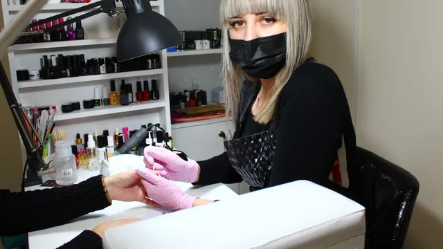 Жительнице села Степного на Ставрополе соцконтракт помог открыть собственное дело