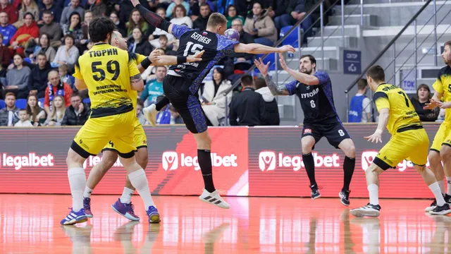 Гандболисты «Виктора» в Ставрополе разгромили саратовских «аграриев»